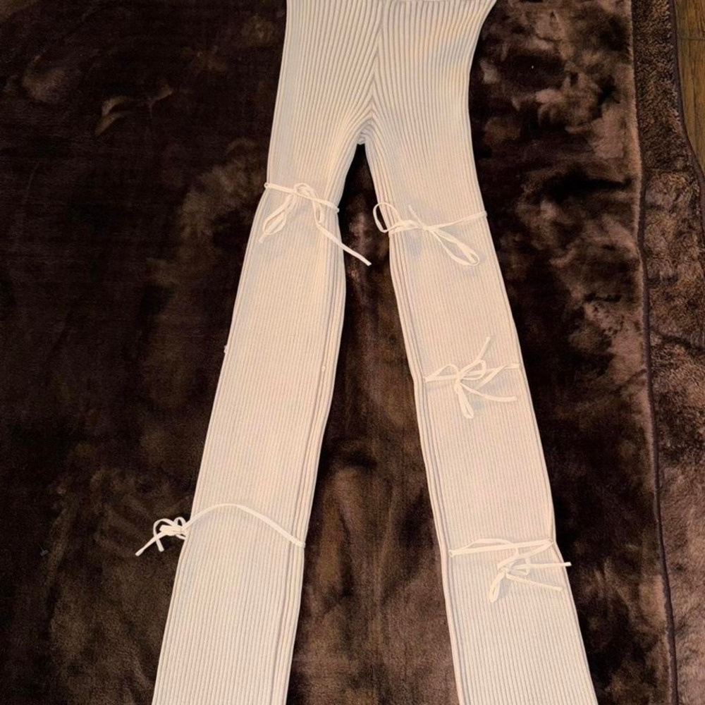 NWT Moniere De‎ Voir Flared Knitted Laced Up Leggings Ivory Small
